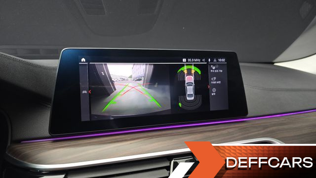 BMW 5-SERIES 520d Luxury Plus купить на сайте DeffCars