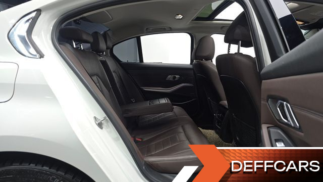 BMW 3-SERIES 320i Luxury купить на сайте DeffCars