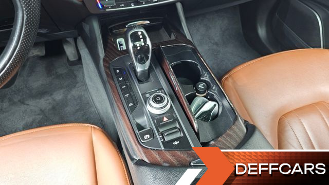 Maserati LEVANTE 3.0 AWD Premium купить на сайте DeffCars