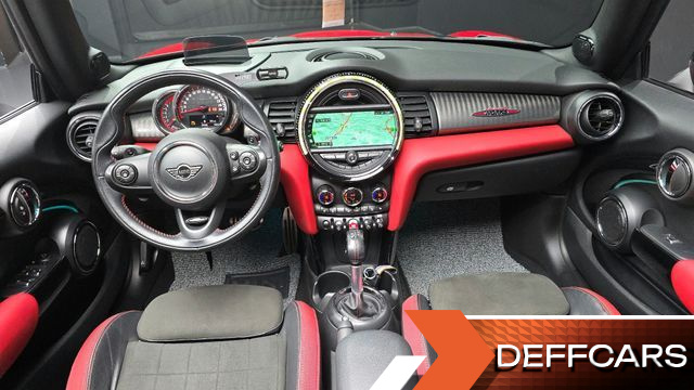 Mini COOPER CONVERTIBLE JCW 3rd купить на сайте DeffCars