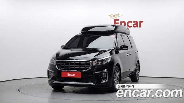 Kia CARNIVAL 9-Seater Hi-Limousine Noblesse Special купить на сайте DeffCars
