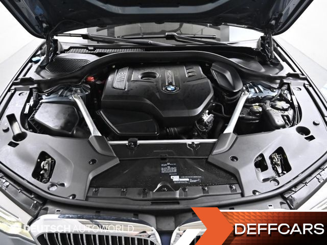 BMW 5-SERIES 530i Luxury Plus купить на сайте DeffCars