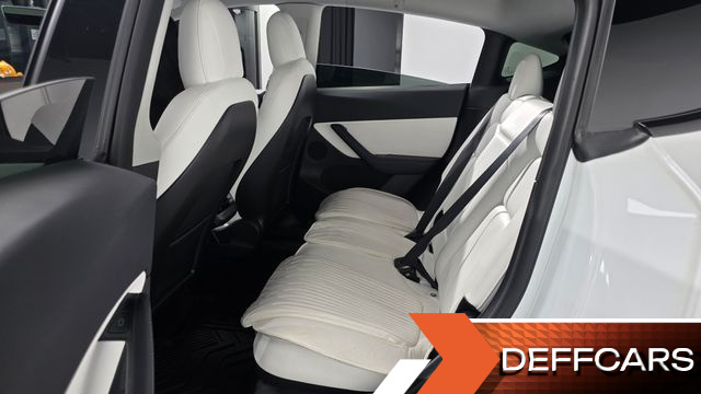 Tesla MODEL Y Long Range AWD купить на сайте DeffCars