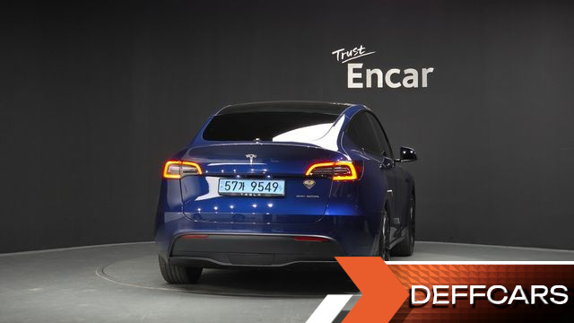 Tesla MODEL Y Standard Range RWD купить на сайте DeffCars