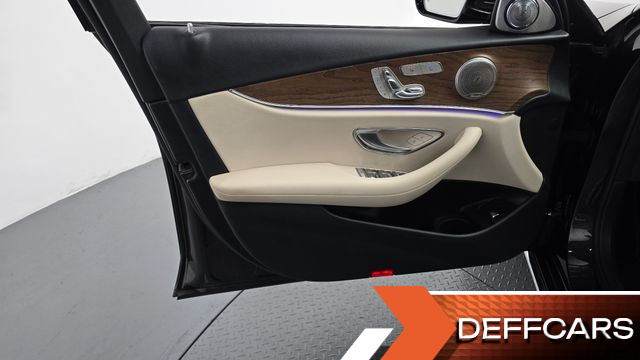 Mercedes E-CLASS E250 Exclusive купить на сайте DeffCars