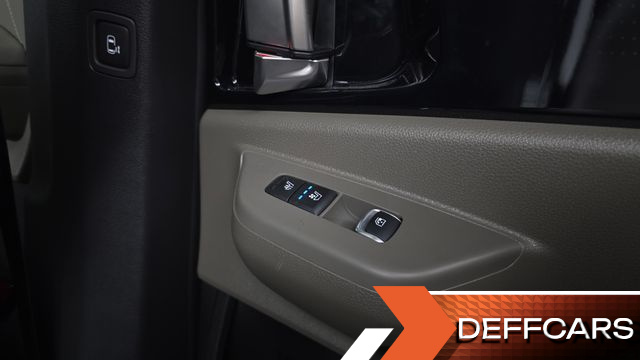 Kia CARNIVAL Gasoline 9 Seater X Line купить на сайте DeffCars