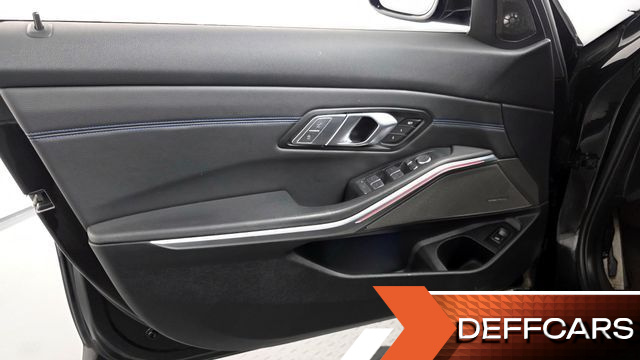 BMW 3-SERIES 320i M Sport купить на сайте DeffCars