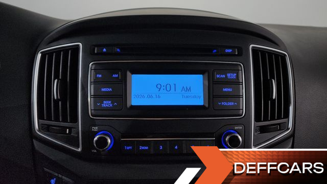 Hyundai STAREX Van 5-Seater Smart купить на сайте DeffCars