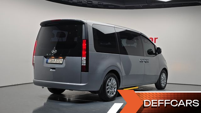 Hyundai STARIA L3.5 Tourer 11-Seater Modern купить на сайте DeffCars