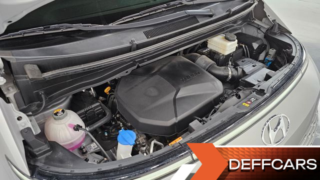 Hyundai STARIA 4WD Tourer 9-Seater Modern купить на сайте DeffCars