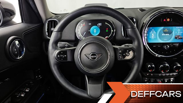 Mini COUNTRYMAN Classic Plus Launch Pack 2nd Gen купить на сайте DeffCars