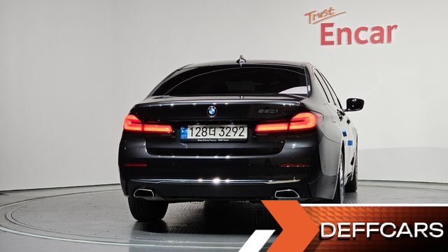 BMW 5-SERIES 520i Luxury купить на сайте DeffCars