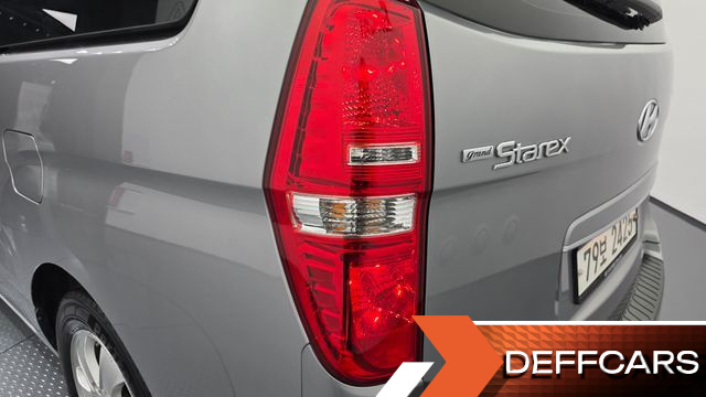 Hyundai STAREX Wagon 11-Seater Smart купить на сайте DeffCars