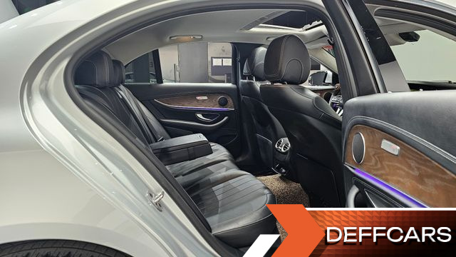 Mercedes E-CLASS E220d 4MATIC Exclusive купить на сайте DeffCars