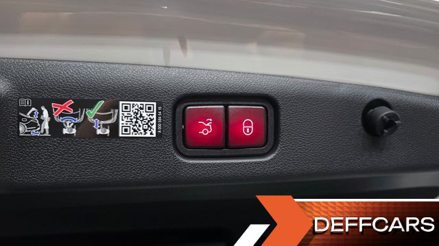 Mercedes E-CLASS E300 4MATIC AMG Line купить на сайте DeffCars
