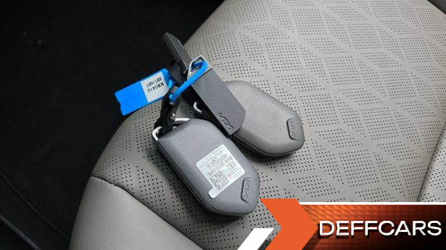 Kia CARNIVAL 9-Seater Prestige купить на сайте DeffCars