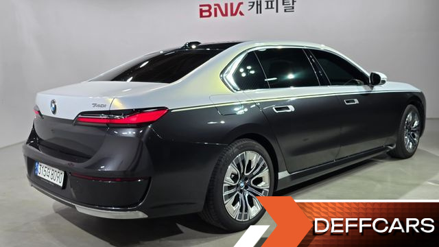 BMW 7-SERIES 740i sDrive Design Pure Excellence купить на сайте DeffCars