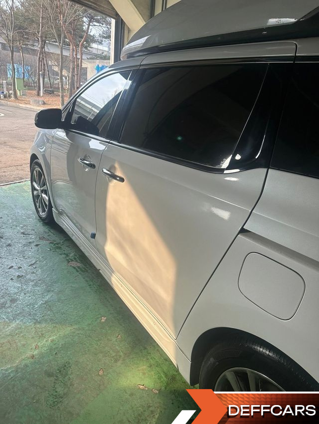 Kia CARNIVAL Gasoline 7-Seater Hi-Limousine President купить на сайте DeffCars
