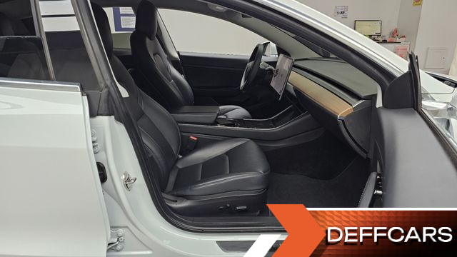 Tesla MODEL 3 Standard Range Plue RWD купить на сайте DeffCars