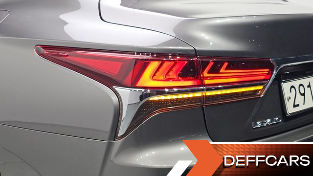 Lexus LS 3.5 Luxury AWD купить на сайте DeffCars