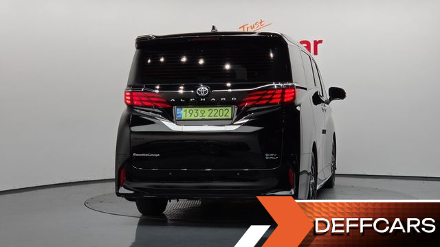 Toyota ALPHARD 2.5 HEV Executive AWD купить на сайте DeffCars