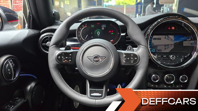 Mini COOPER CONVERTIBLE JCW 3rd купить на сайте DeffCars