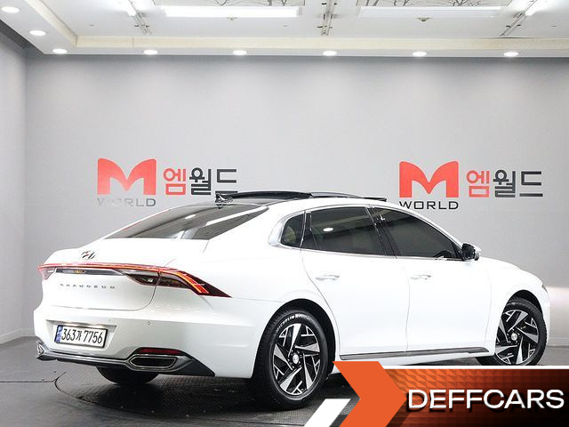 Hyundai GRANDEUR Le Blanc купить на сайте DeffCars