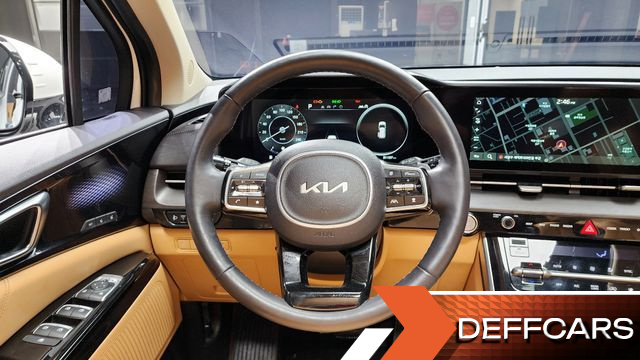 Kia CARNIVAL 7-Seater Signature купить на сайте DeffCars