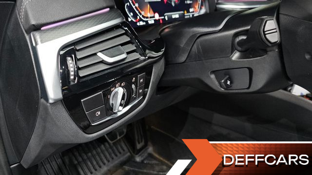 BMW 5-SERIES 520i M Sport купить на сайте DeffCars