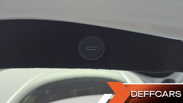 Tesla MODEL 3 Long Range AWD купить на сайте DeffCars
