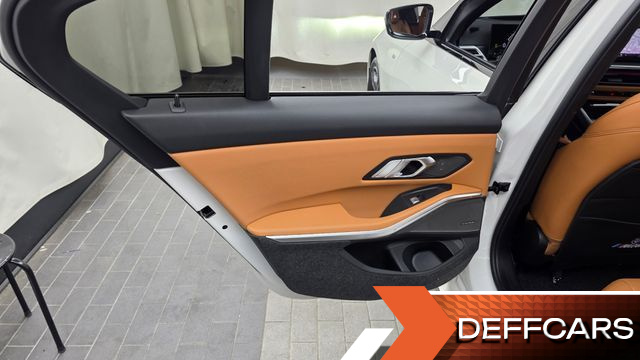 BMW 3-SERIES 320i M Sport купить на сайте DeffCars