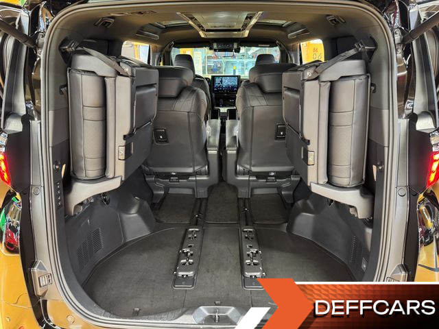 Toyota ALPHARD 2.5 HEV Executive AWD купить на сайте DeffCars