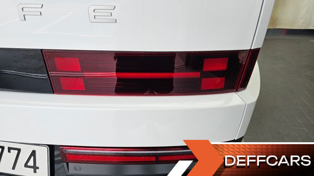 Hyundai SANTAFE Gasoline 2.5T 2WD Calligraphy купить на сайте DeffCars