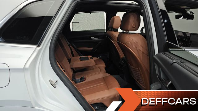 Audi Q5 45 TFSI Quattro Premium купить на сайте DeffCars