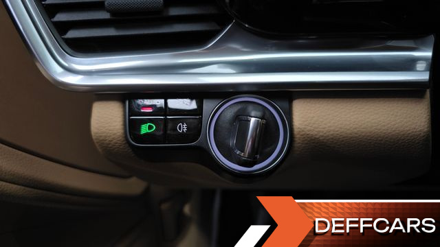 Porsche PANAMERA 3.0 AWD купить на сайте DeffCars
