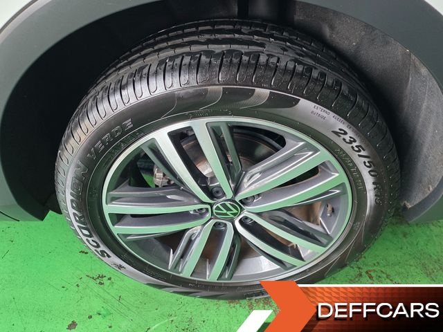 Volkswagen TIGUAN 2.0 TSI Prestige купить на сайте DeffCars