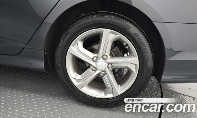 Hyundai SONATA 2.0 Smart Spicial купить на сайте DeffCars