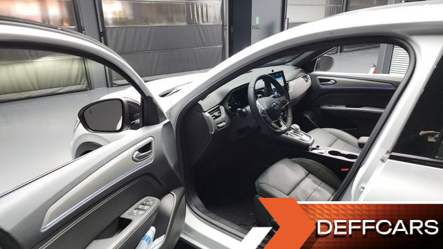 Renault-KoreaSamsung XM3 1.6 E-TECH Inspire e-shifter купить на сайте DeffCars