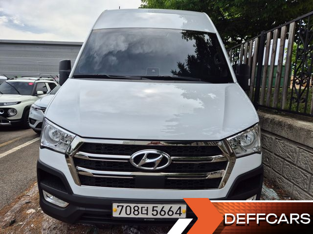 Hyundai SOLATI 15-seater Luxury купить на сайте DeffCars