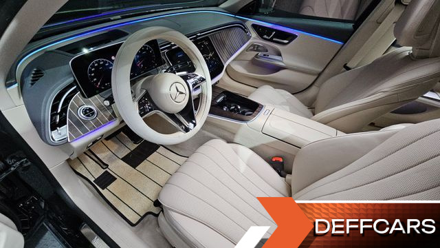 Mercedes E-CLASS E300 4MATIC Exclusive купить на сайте DeffCars