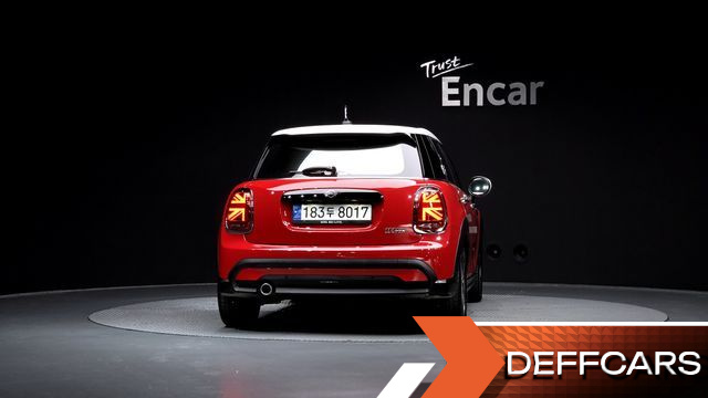 Mini COOPER 5Door Classic Third Generation купить на сайте DeffCars