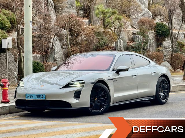 Porsche TAYCAN GTS купить на сайте DeffCars