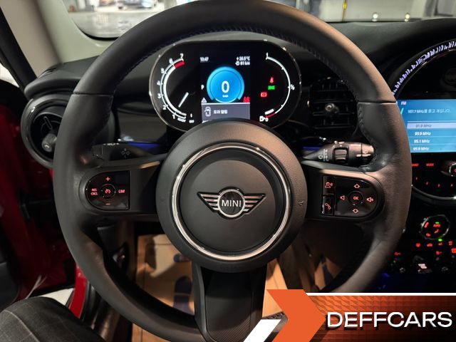 Mini COOPER Classic Third Generation купить на сайте DeffCars