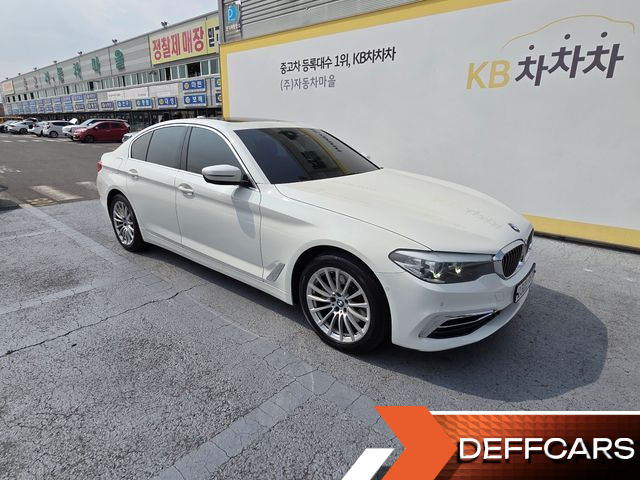 BMW 5-SERIES 520i Luxury купить на сайте DeffCars