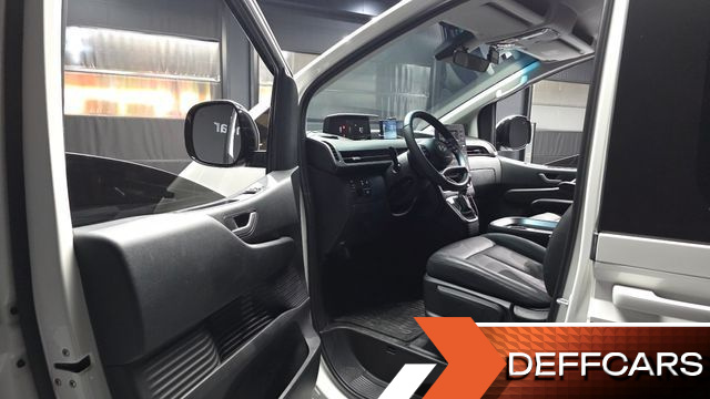 Hyundai STARIA L3.5 Cargo 5-Seater Modern купить на сайте DeffCars