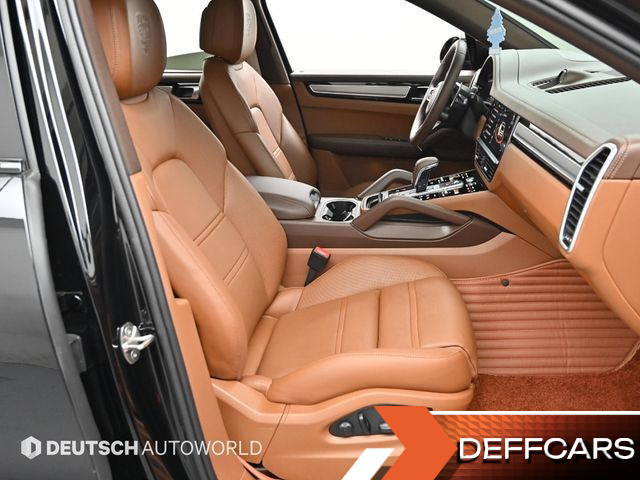 Porsche CAYENNE 3.0 E-Hybrid Coupe купить на сайте DeffCars