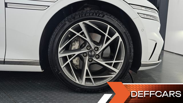Genesis G90 Gasoline 3.5 Turbo AWD купить на сайте DeffCars