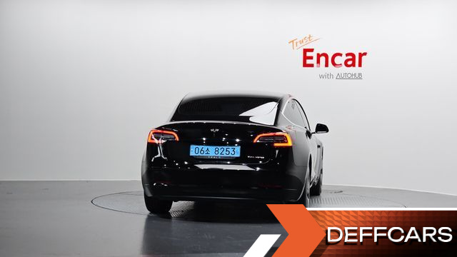 Tesla MODEL 3 Long Range AWD купить на сайте DeffCars