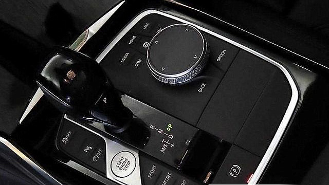 BMW 3-SERIES 320i купить на сайте DeffCars