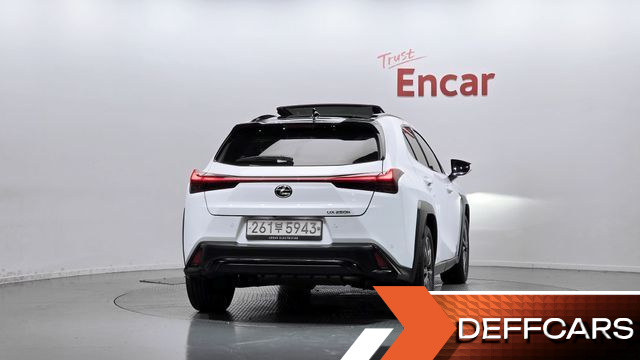 Lexus UX 2.0 F-Sport 2WD купить на сайте DeffCars